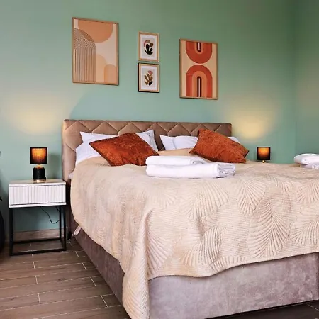 Szczesliwy - 15 Apartment